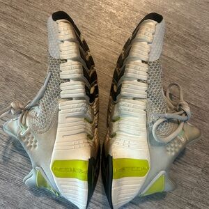 Nike Metcon size 7.5! Worn but still in good condition.